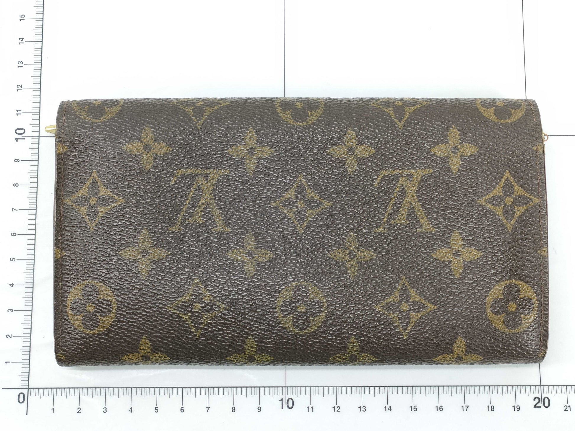 LOUIS VUITTON Monogram Louis Vuitton Wallet