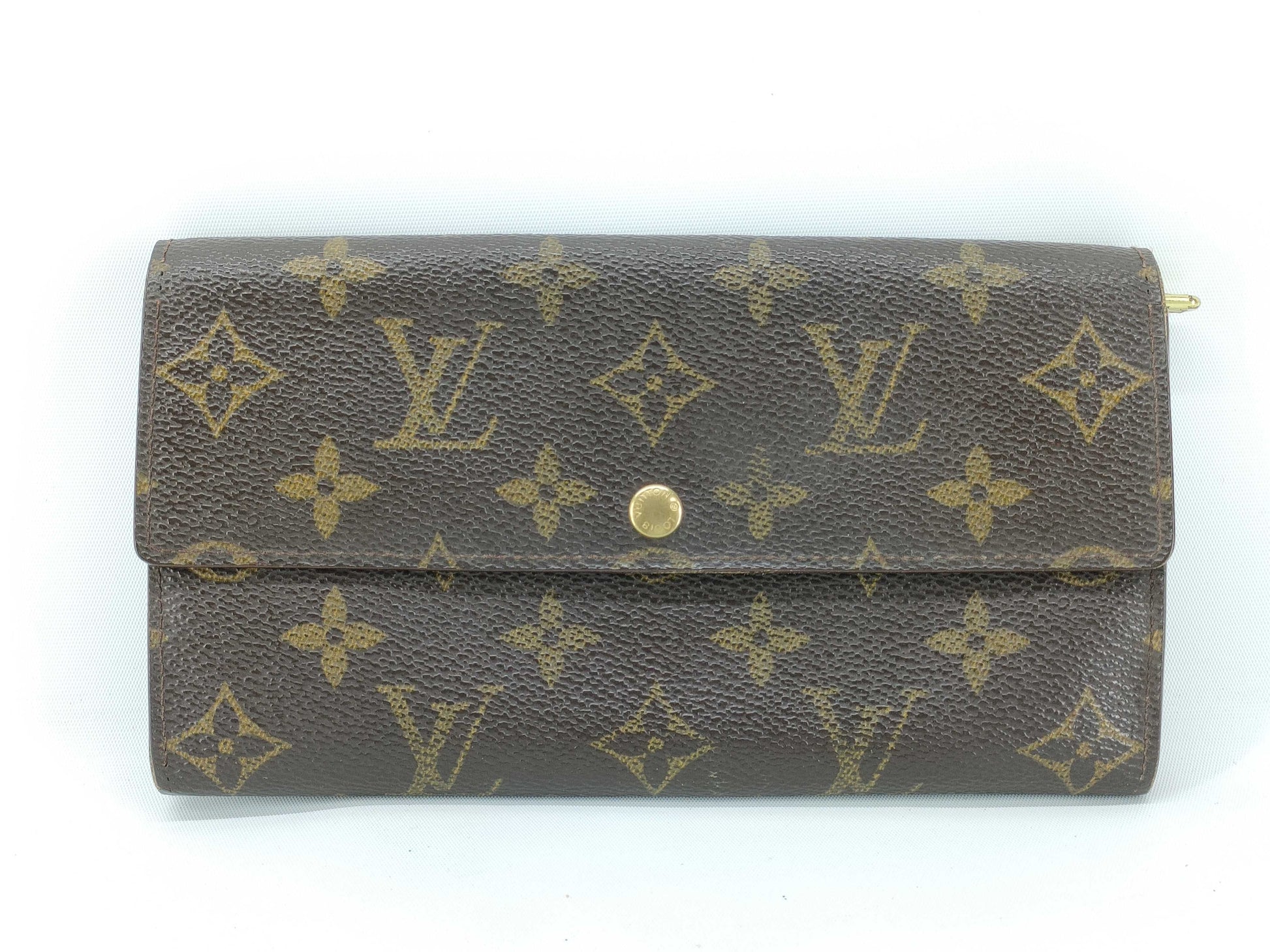 LOUIS VUITTON Monogram Louis Vuitton Wallet