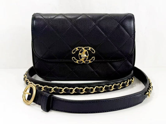 CHANEL Black Matelasse 19 Flap Waist Pouch, 18.5cm Wide, Approx. 28 Series, with Vintage G Hardware and Strap, 28405039