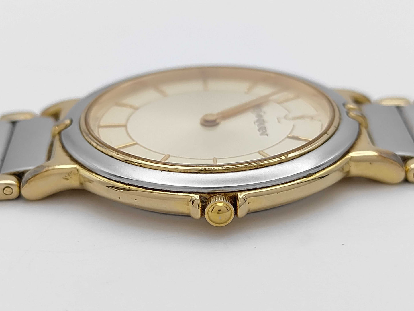 Yves Saint Laurent 2823-268440 2820-627307 Quartz Women's Watch