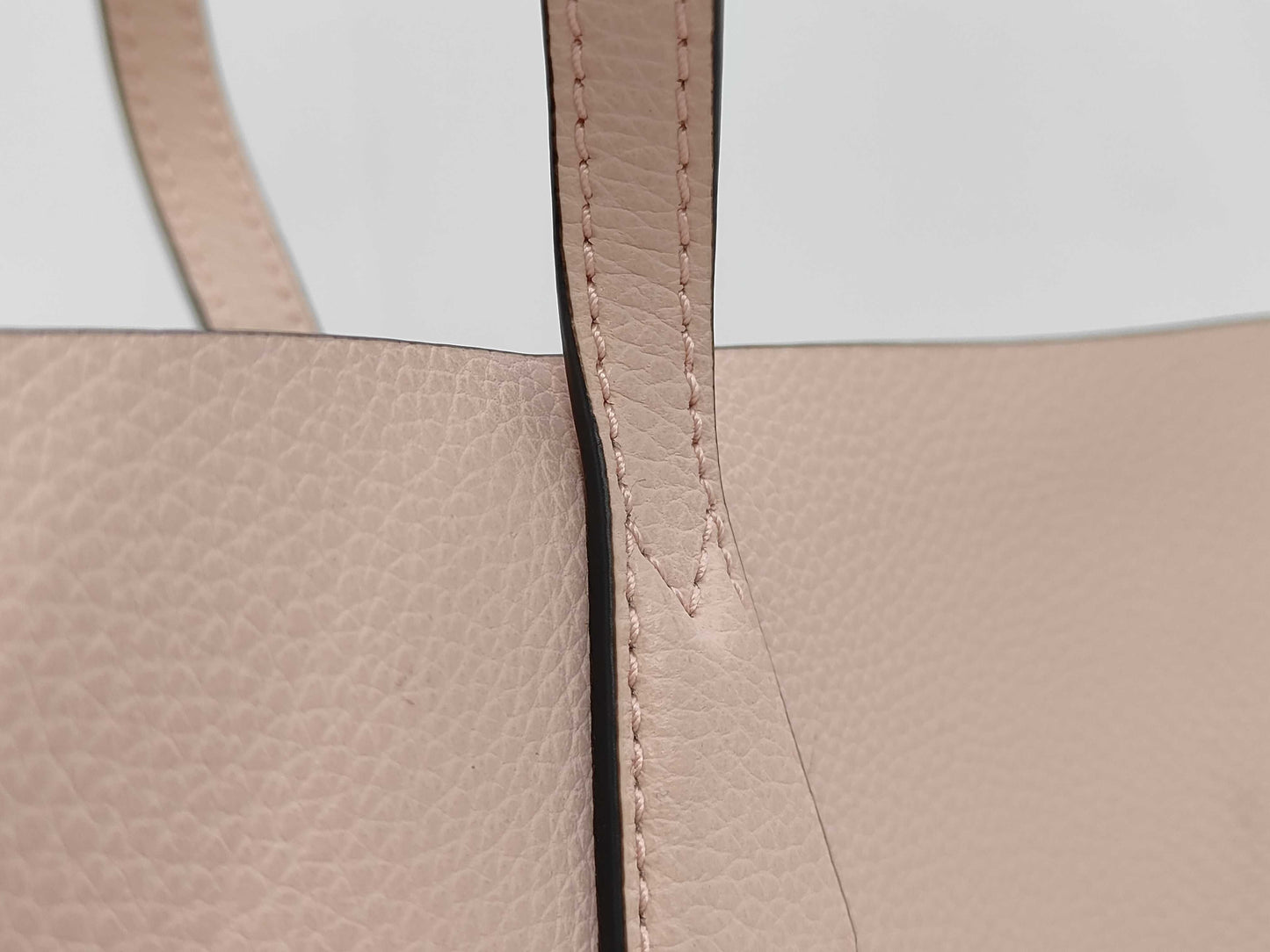 Tory Burch Leather Tote Bag with Perry Charm, Large Size, Excellent Condition