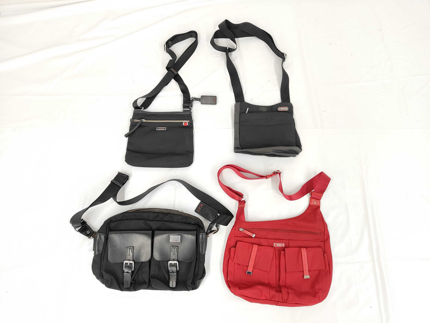 TUMI 4-Piece Set TUMI Bag