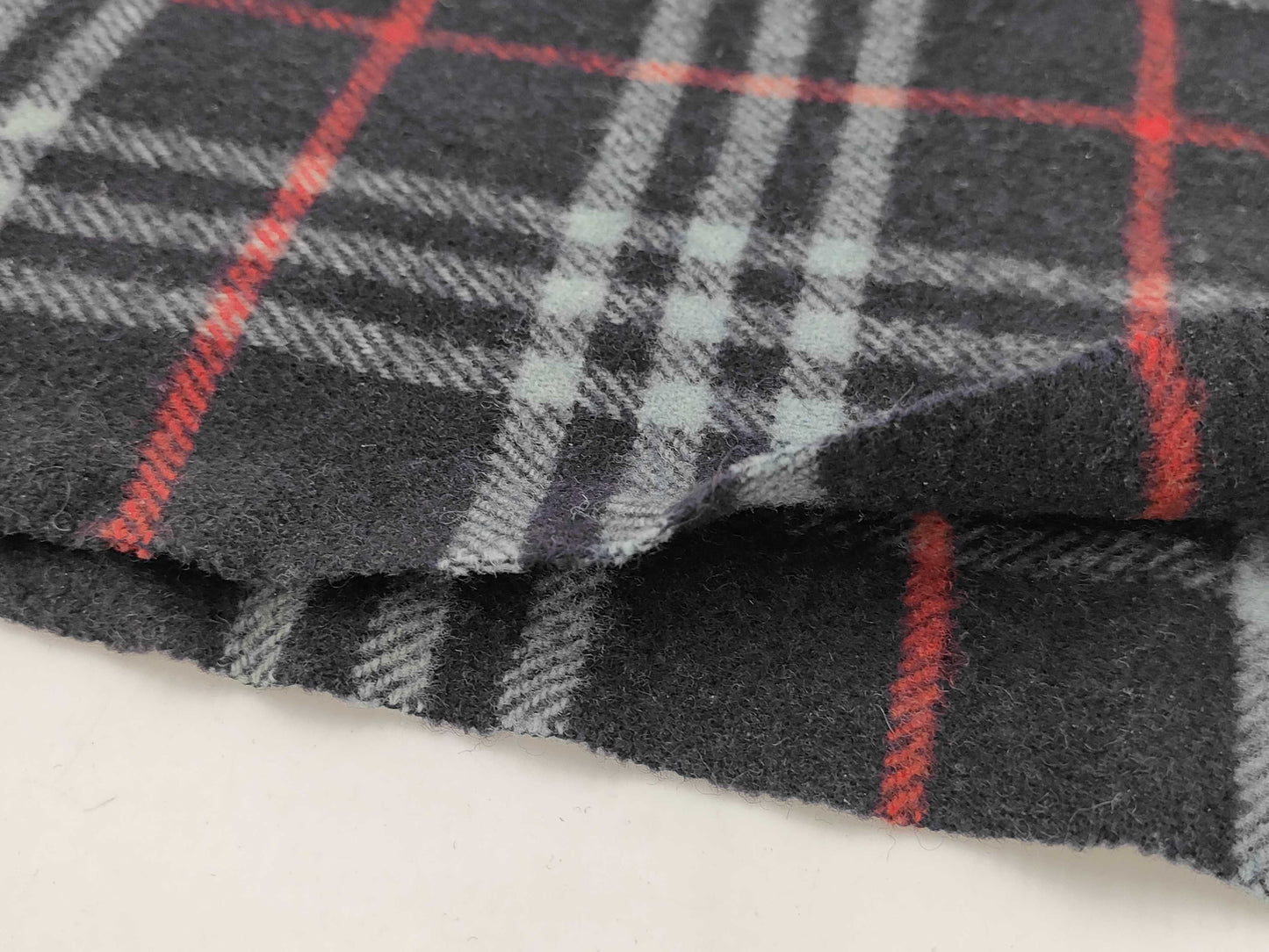 BURBERRY Nova Check Scarf