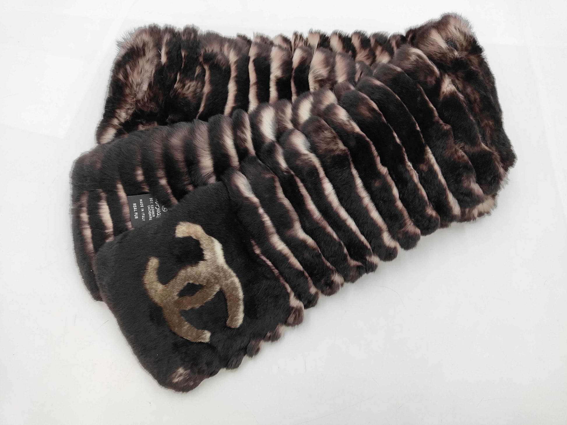 CHANEL Chanel Premium Orirag Rabbit Fur Scarf