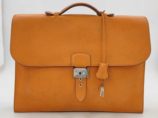 HERMES Sac A Depeche 38 Handbag in Taurillon, Size B, Business Bag