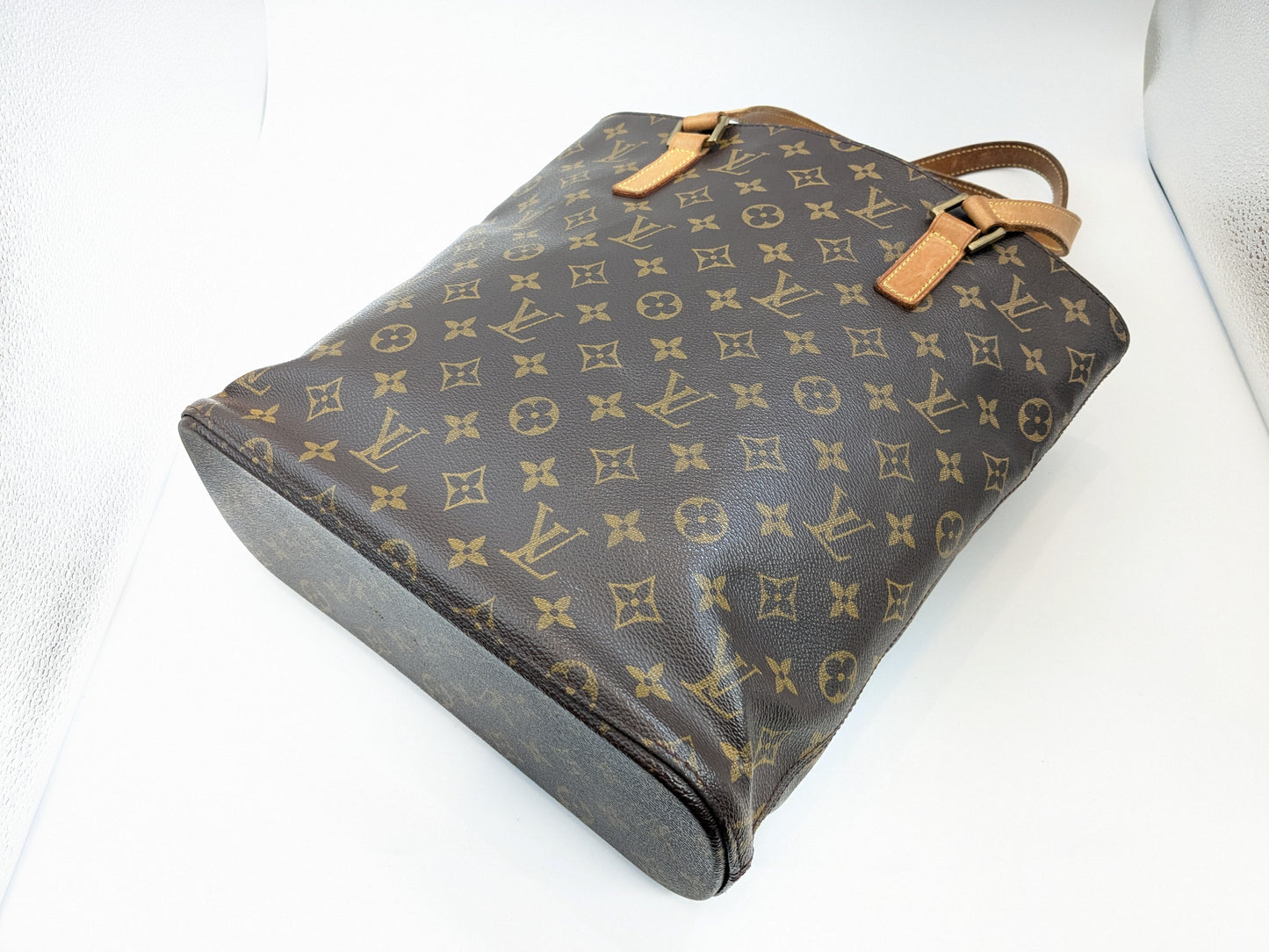 LOUIS VUITTON LV Monogram Vavin GM Tote Bag