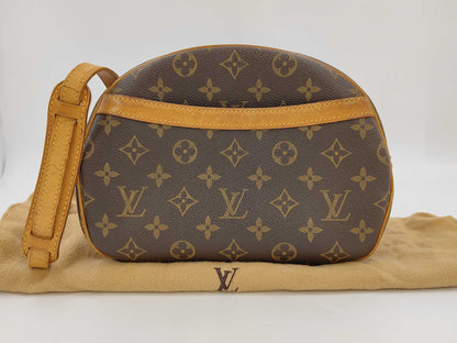 LOUIS VUITTON M51221 Monogram Blois Shoulder Bag