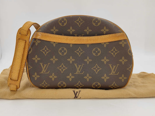 LOUIS VUITTON M51221 Monogram Blois Shoulder Bag