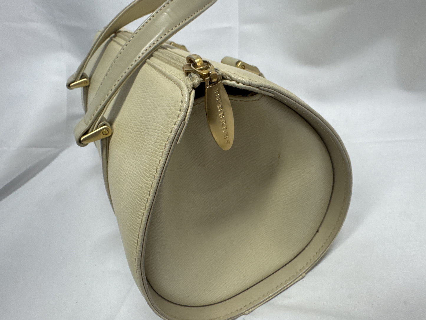 BURBERRY Burberry Leather Nova Check Gold Hardware Cylindrical Handbag