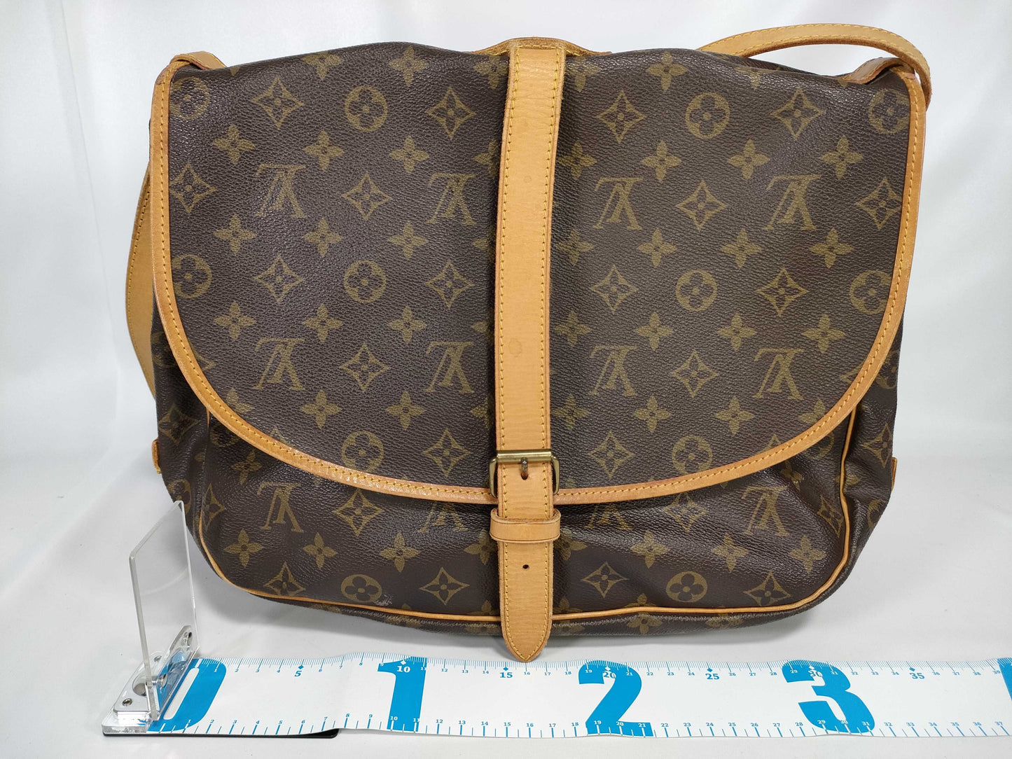 LOUIS VUITTON Monogram Saumur 30 Shoulder Bag 8907VI