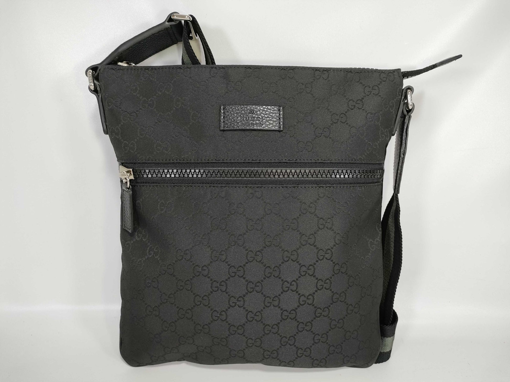 GUCCI GG Shoulder Bag 449184