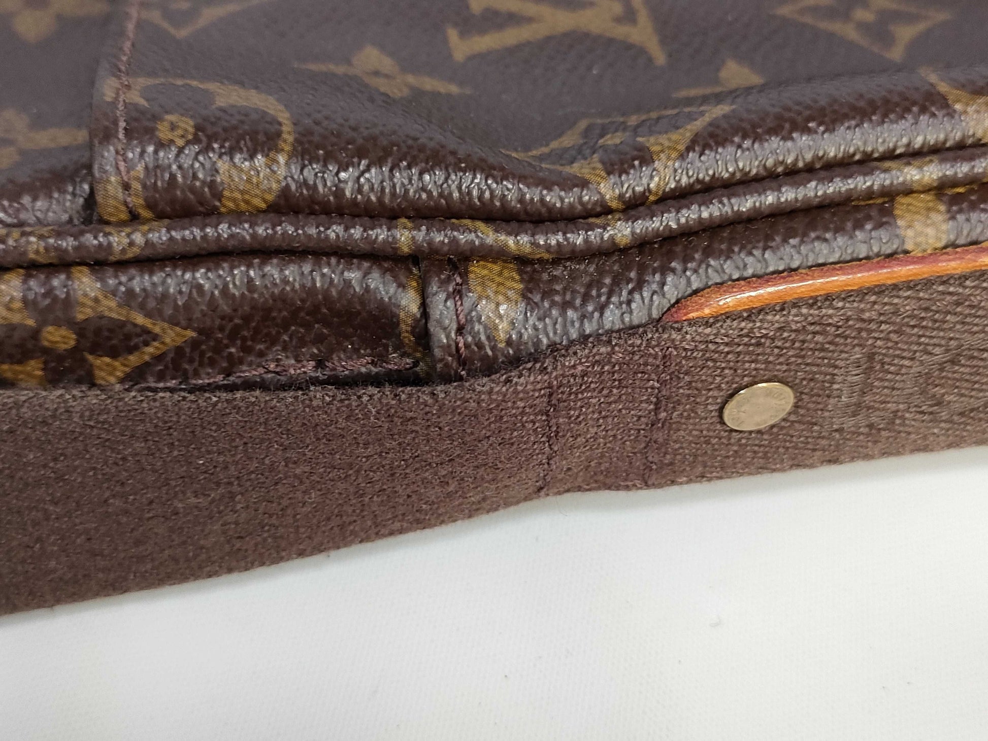 LOUIS VUITTON Monogram Trotter Bobur AR1120 Shoulder Bag