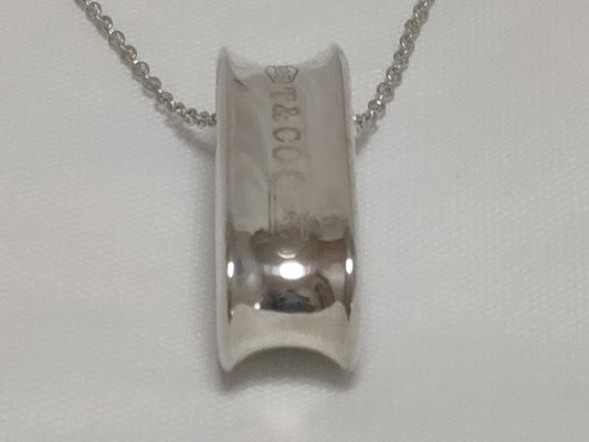 Tiffany & Co. 1837 Narrow Oval Loop 925 Silver Necklace