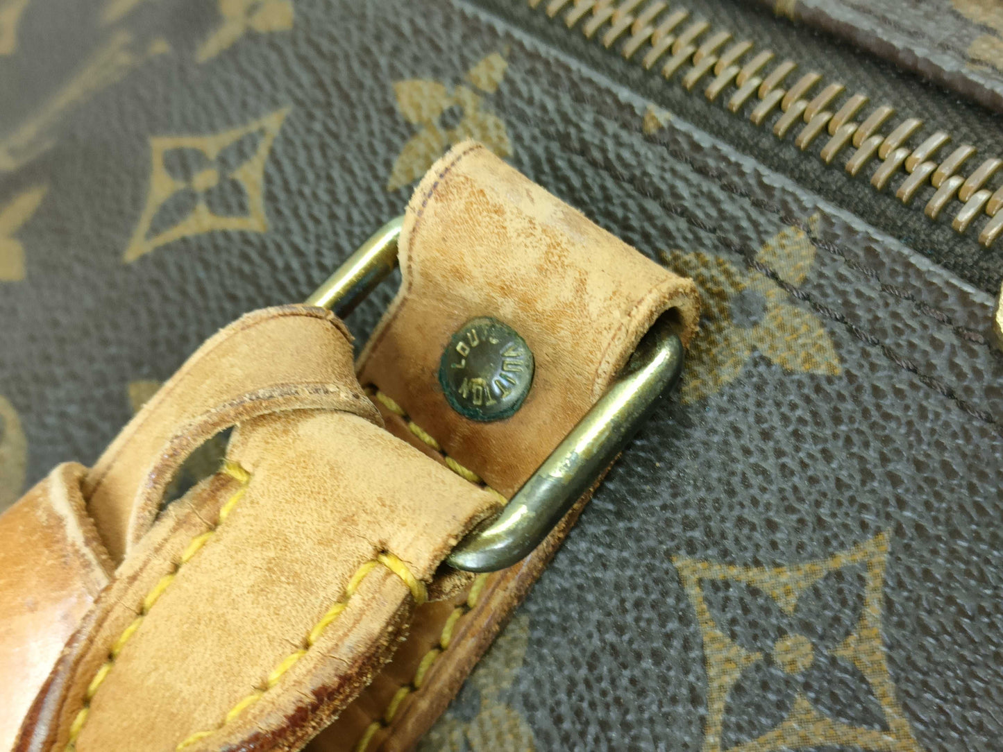 LOUIS VUITTON Monogram LV Boston Bag