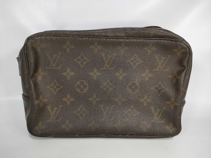 LOUIS VUITTON Monogram Louis Vuitton True Toilet 23 Monogram Pouch M47524