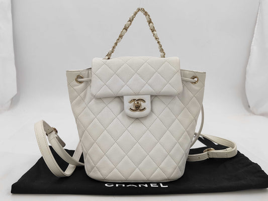 CHANEL Matelasse Caviar Skin Backpack