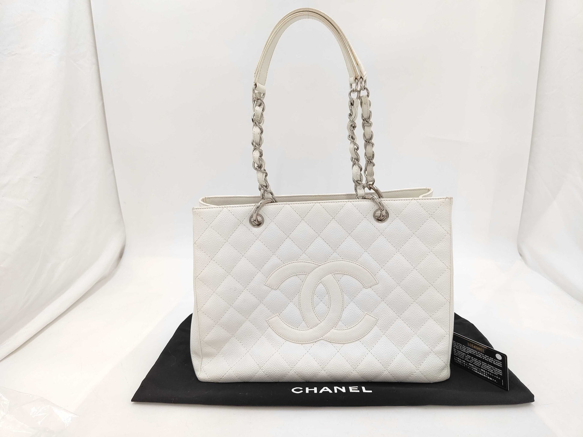 CHANEL GST Caviar Skin Tote Bag
