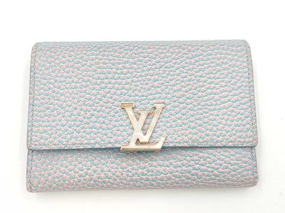 LOUIS VUITTON Portefeuille Capucines Compact Wallet