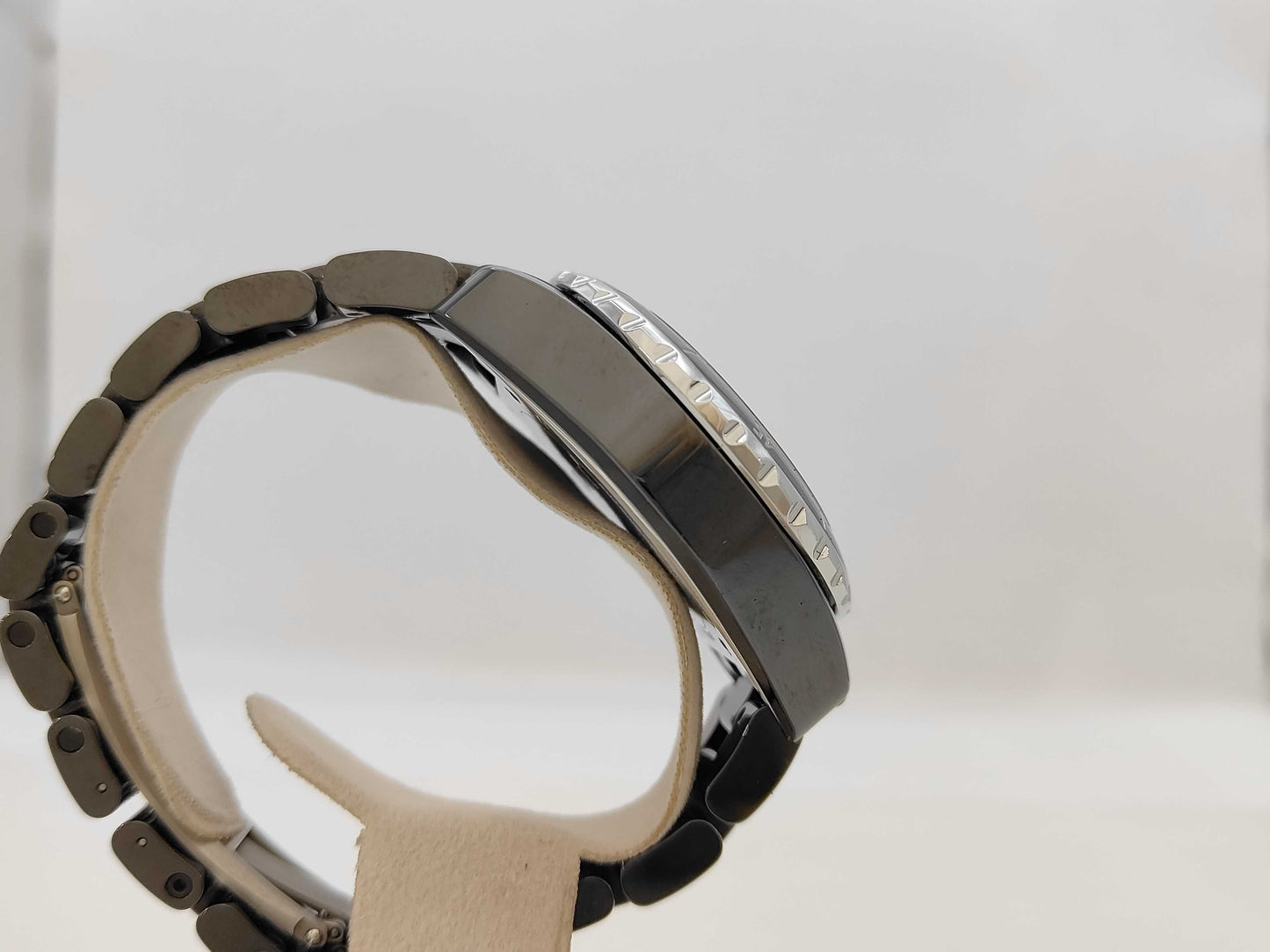 CHANEL J12 H0940 RFM21963 Automatic Men's Watch