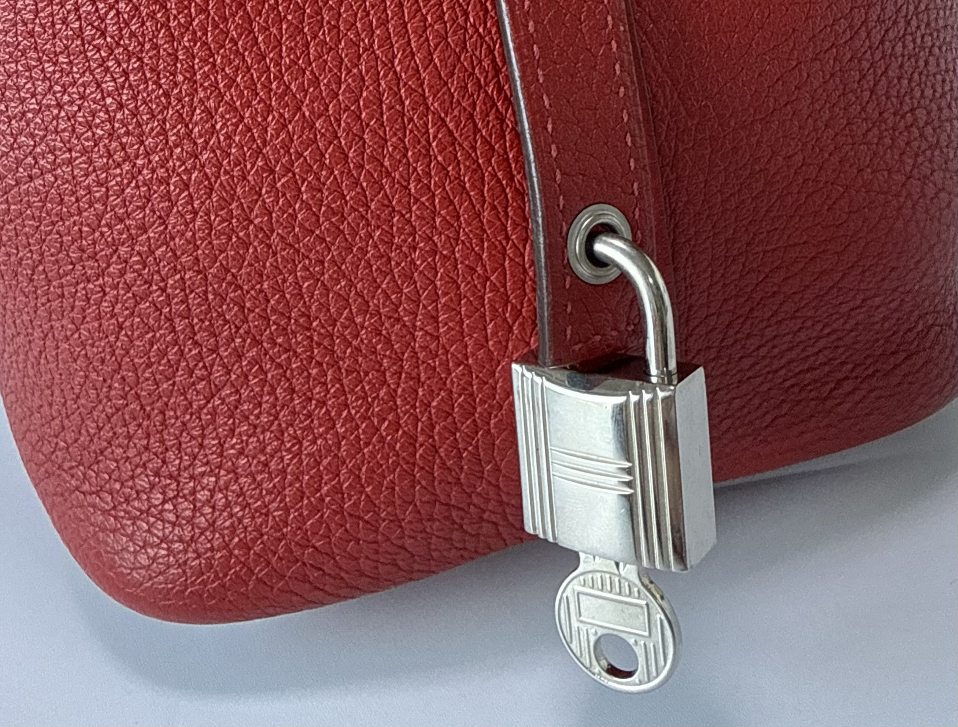HERMES Picotin Lock PM Handbag, Taurillon, Red, Silver Hardware, A Stamp