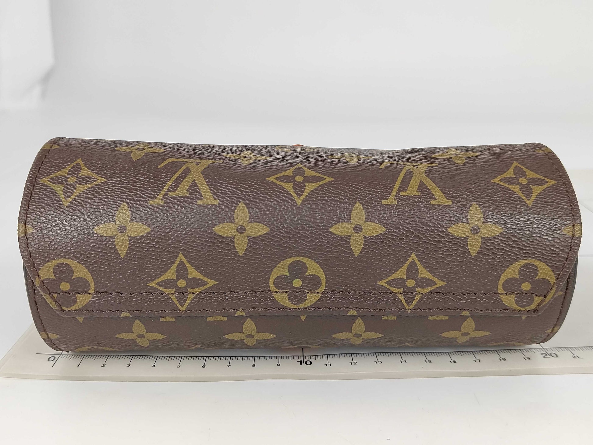 LOUIS VUITTON M47530 Watch Case Unisex