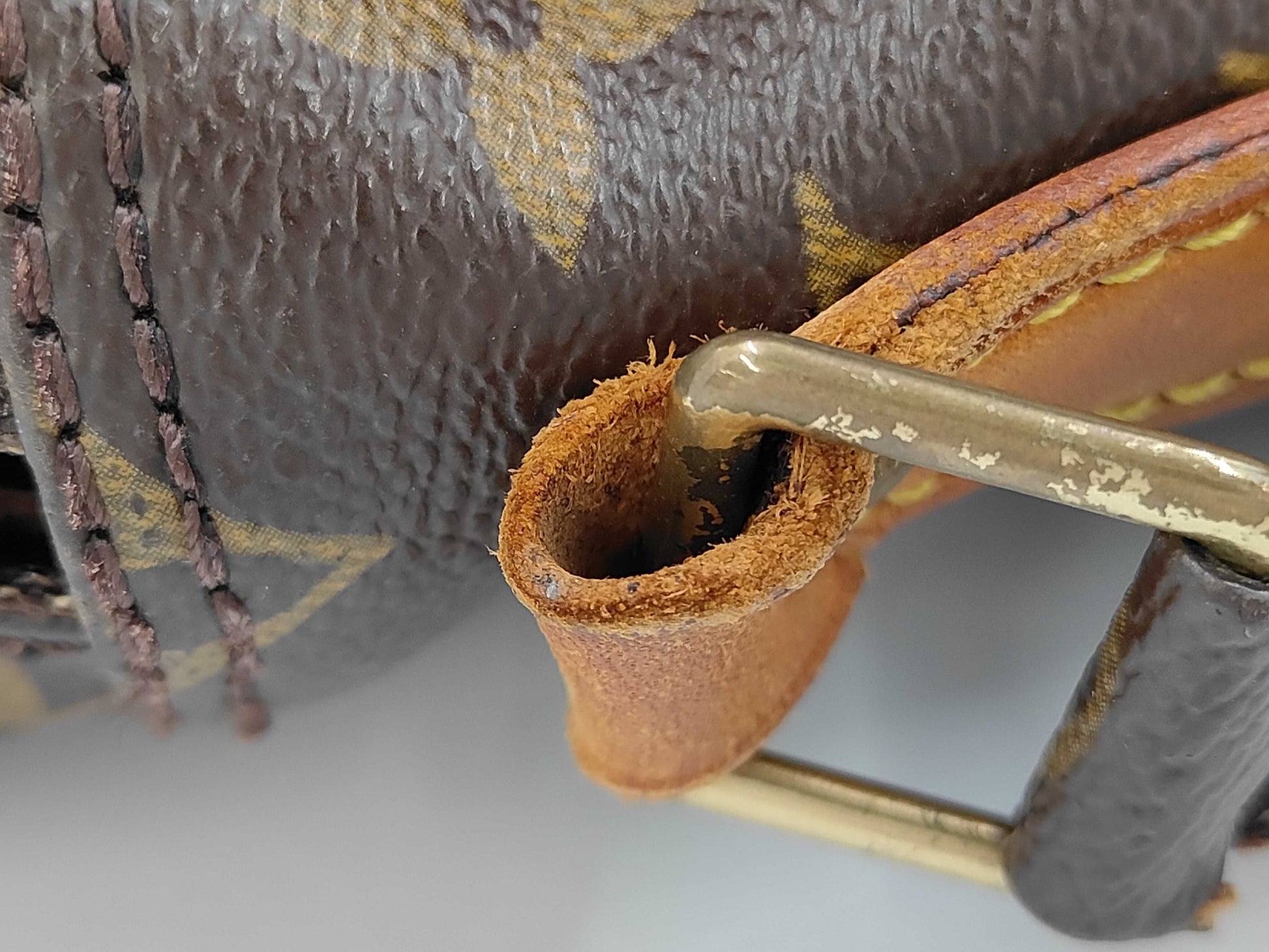 LOUIS VUITTON LOUIS VUITTON Monogram Nile Shoulder Bag