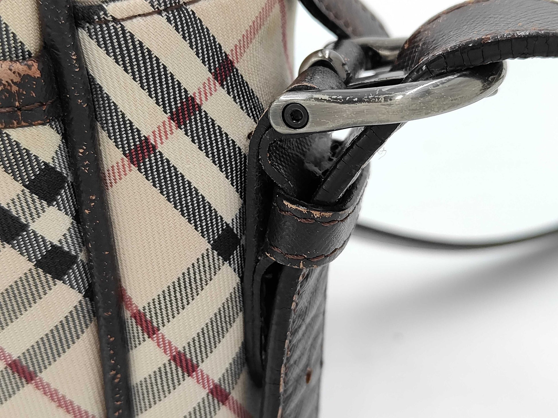 BURBERRY Nova Check Shoulder Bag
