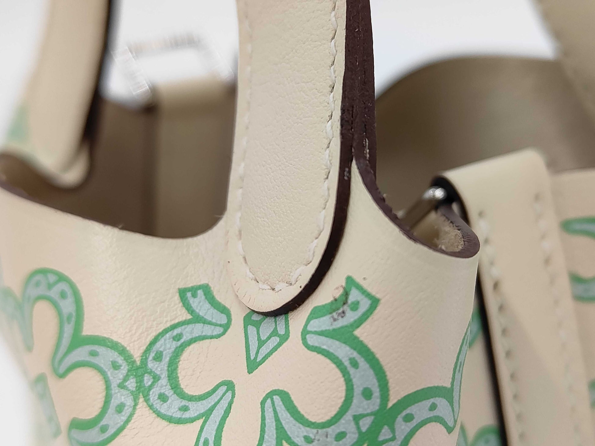 HERMES Picotin Lock Micro Lucky Daisy Swift Nata Vert Handbag with Silver Hardware and U Stamp