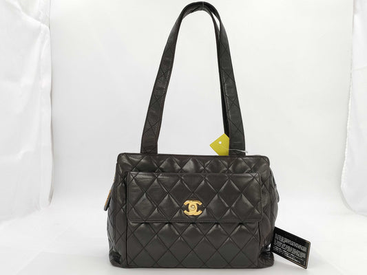 CHANEL Lambskin Turnlock Tote Bag