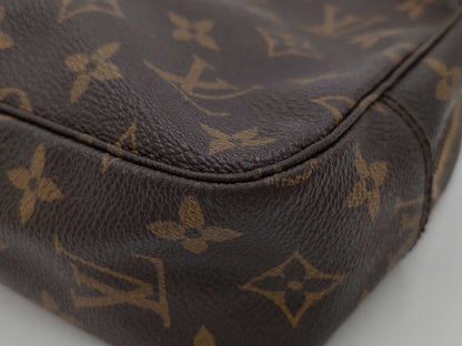 LOUIS VUITTON Monogram Truss Toilette 23 Second Bag