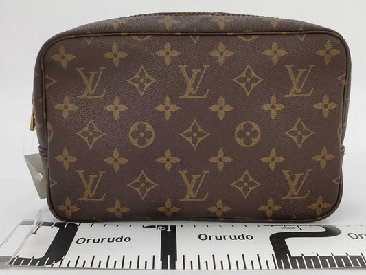LOUIS VUITTON Monogram True Toilet 23 Pouch