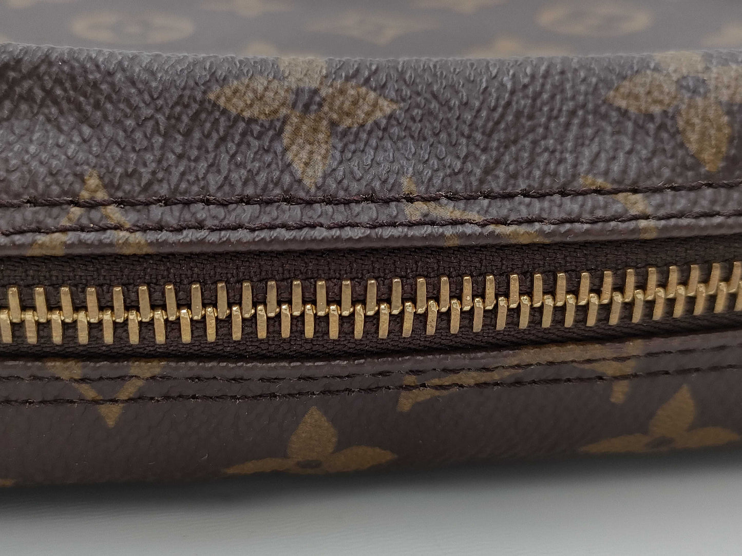 LOUIS VUITTON TH0930 Monogram Truest Wallet Second Bag