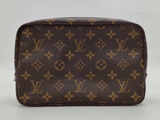 LOUIS VUITTON Monogram True Toilet 23 M47524 Second Bag