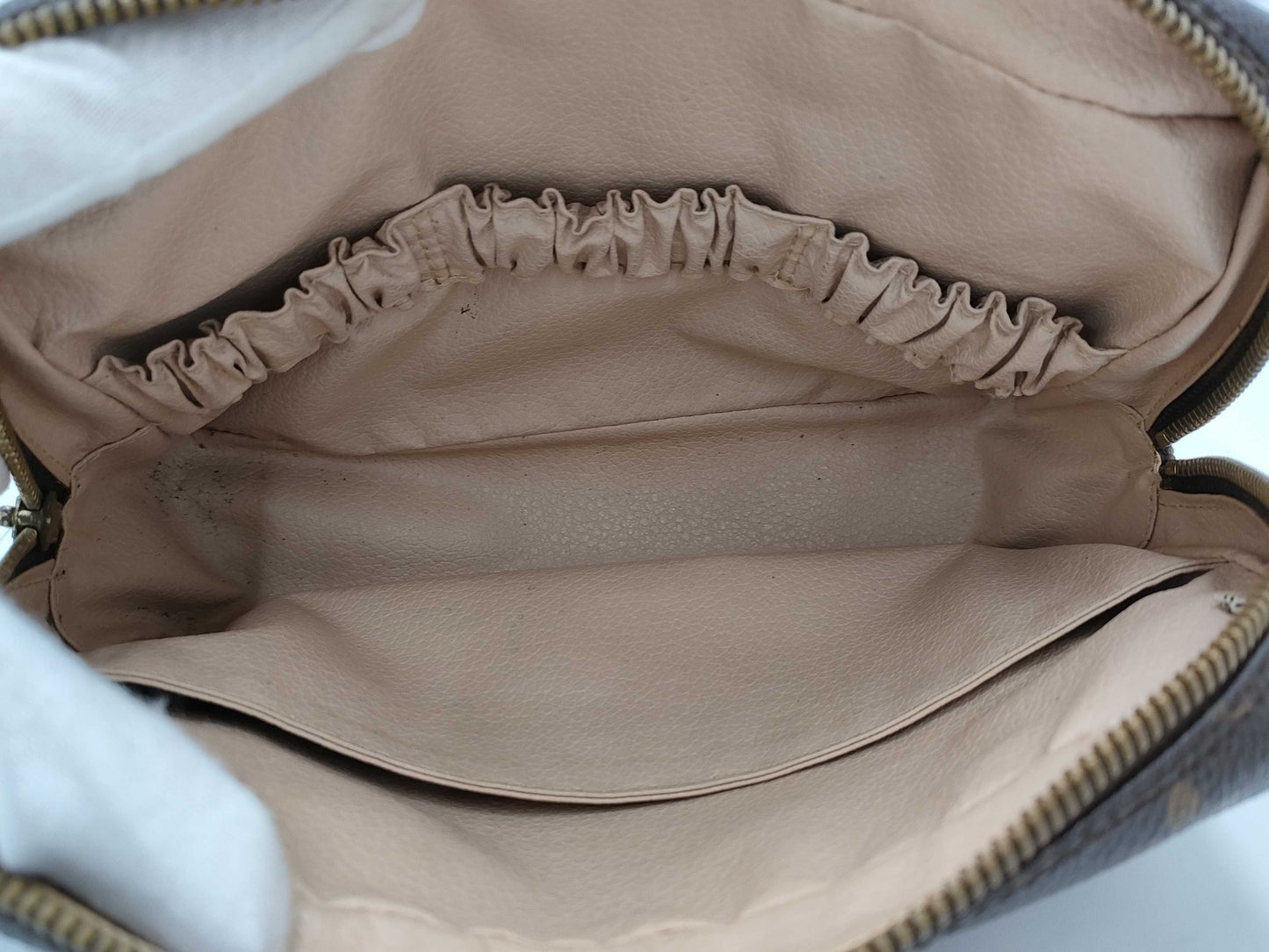 LOUIS VUITTON Monogram Truest Wallet 23 Second Bag