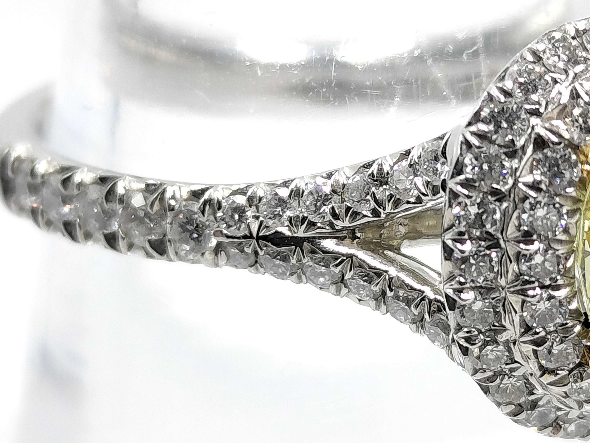 Tiffany&Co. Sorest YD0.59ct Melee Diamond PT950/750 5.1g Ring 