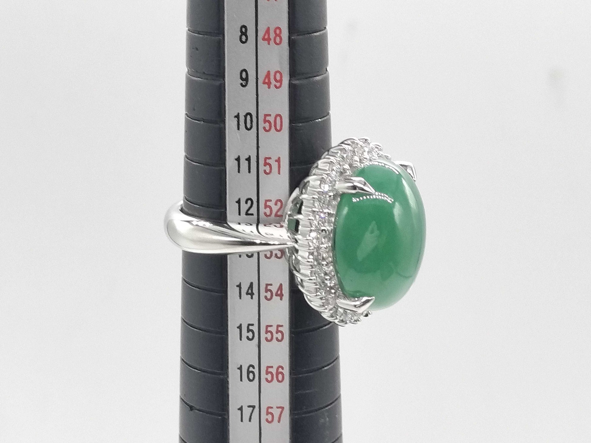 Jade 14.36ct D0.68ct PT900 15.6g Ring 