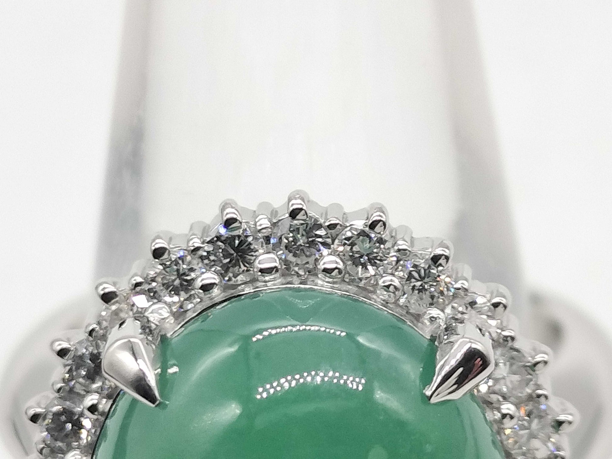 Jade 14.36ct D0.68ct PT900 15.6g Ring 