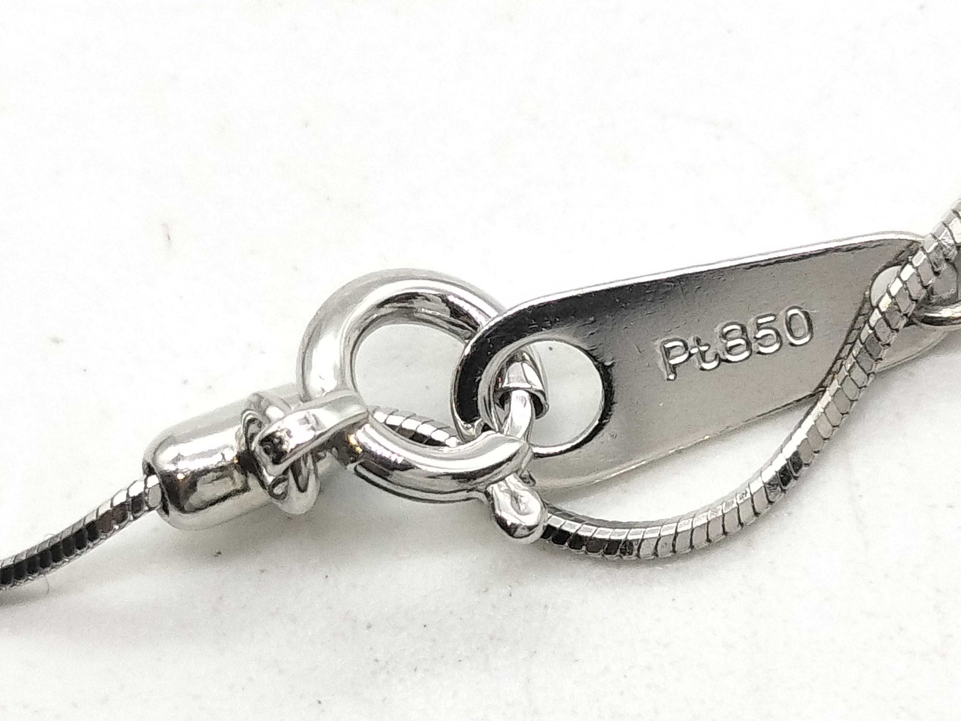 D2.028ct FD0.30ct Pt900/850 5.2g Necklace 
