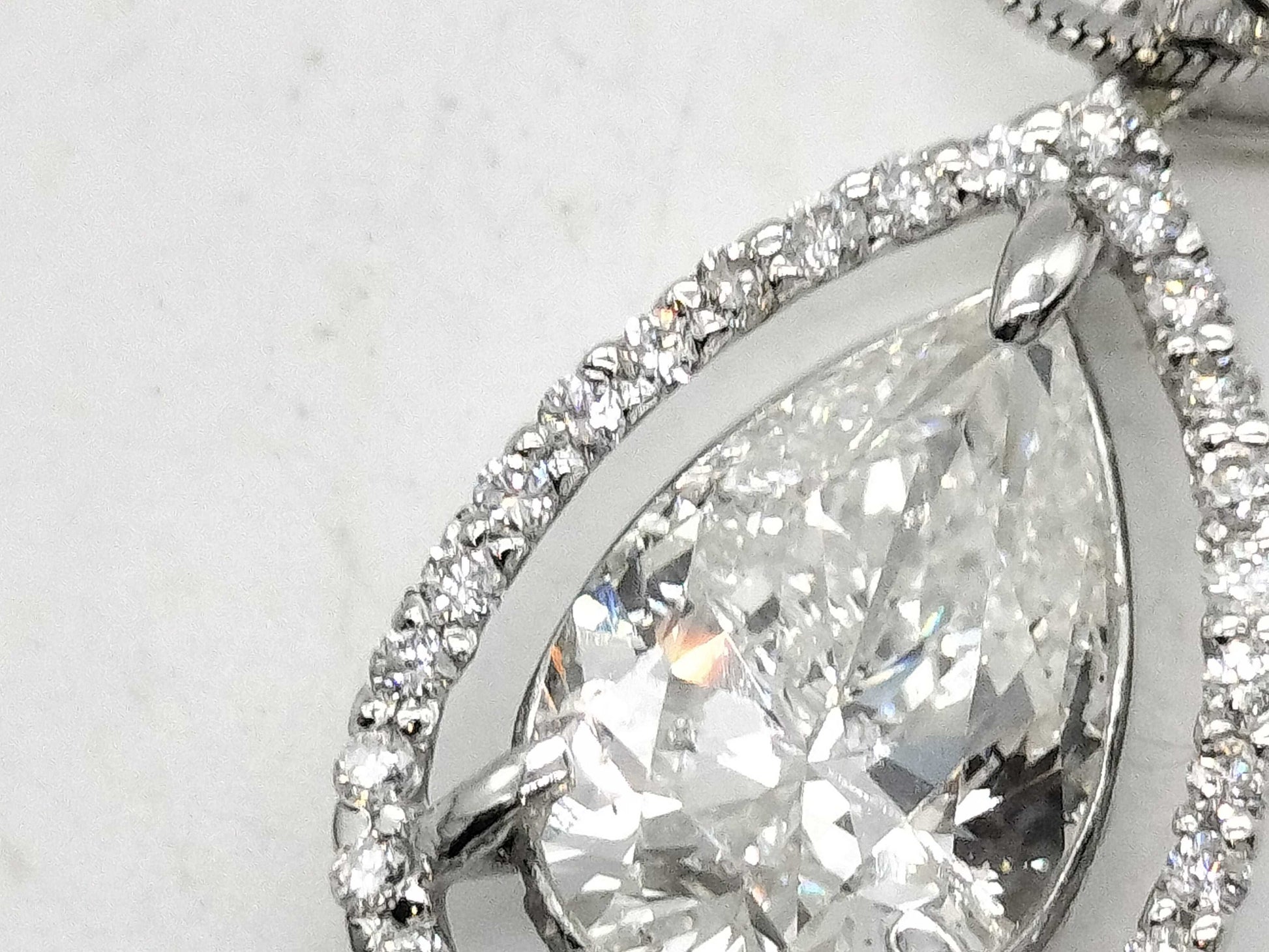 D2.028ct FD0.30ct Pt900/850 5.2g Necklace 