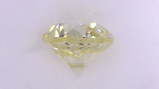 1.022ct UNDER S) LIGHT YELLOW SI-2 POOR/GOLD/FR FAINT NATURAL 5.80-6.06X4.31mm Loose Diamond