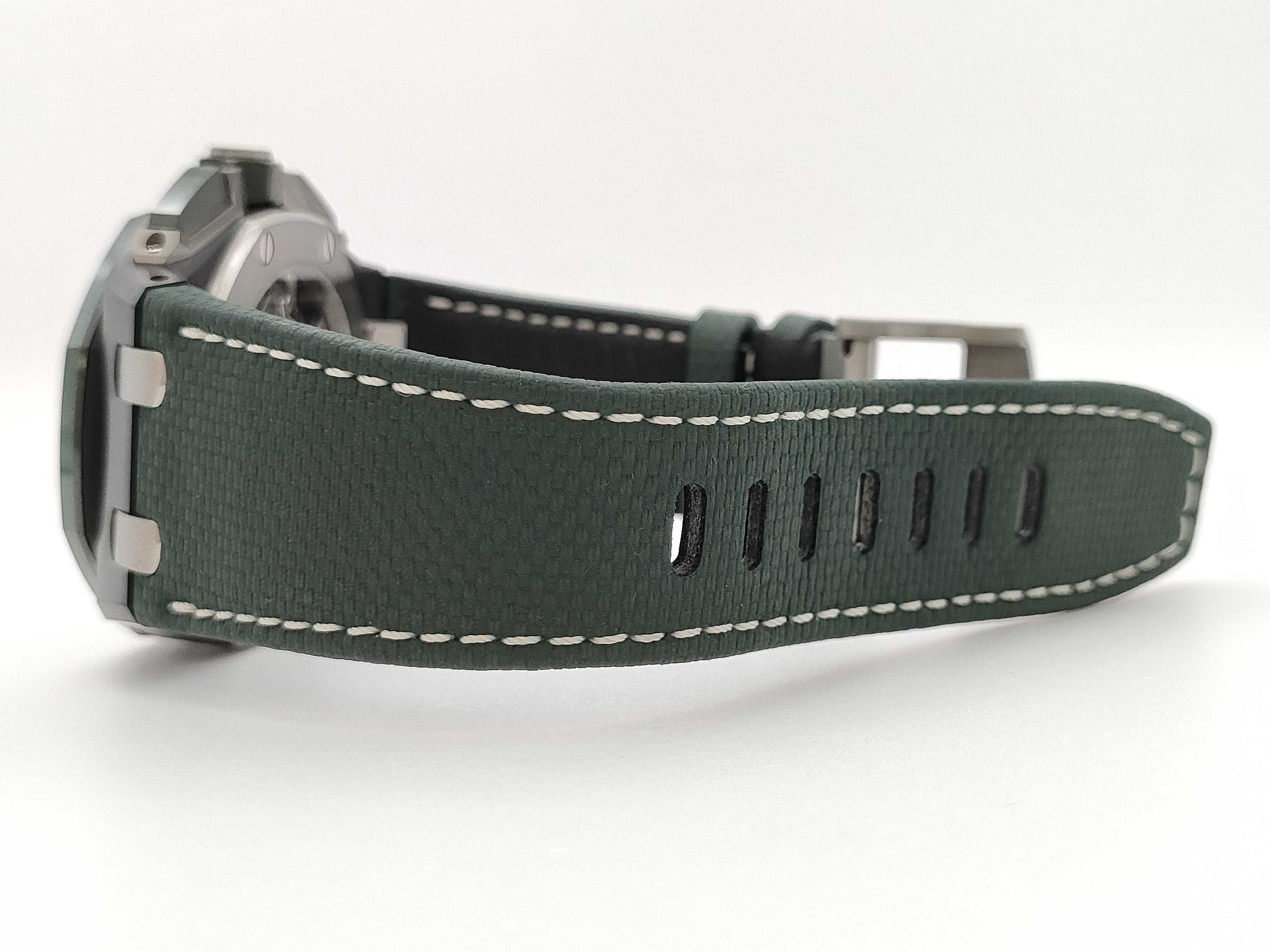 AUDEMARS PIGUET 26420CE.OO.A063VE.01 UK4943J Green Men's Watch