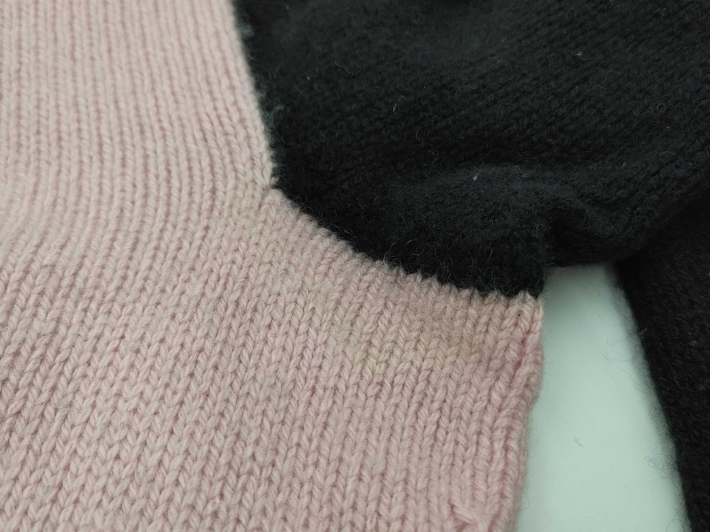 CHANEL sweater top