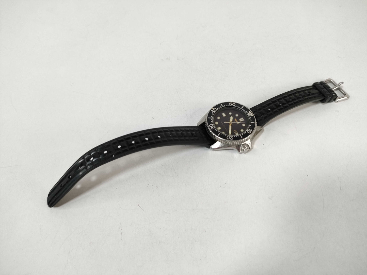 SEIKO 2625-0010 9D0401 Quartz Black Dial Unoperated Men's Watch