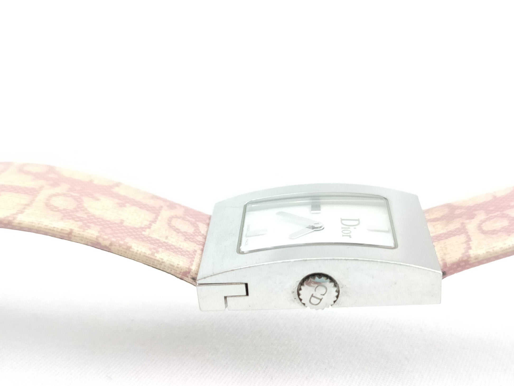 Dior D78-109 ER9474 Shell Dial Quartz Women's Watch