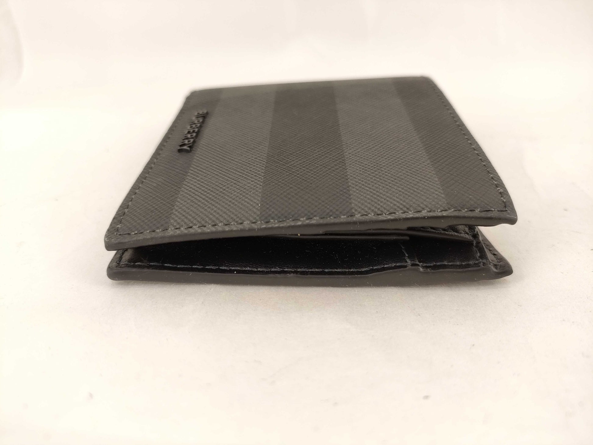 BURBERRY Folding Wallet