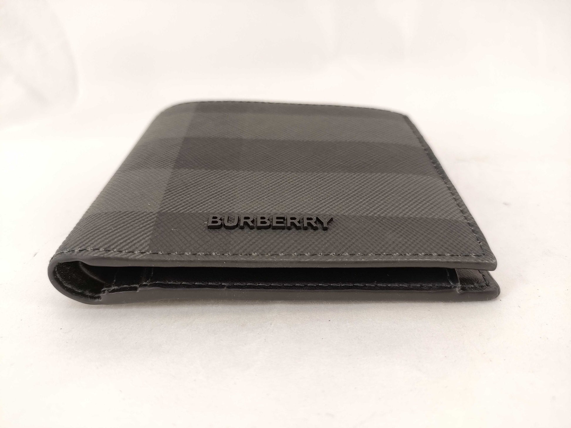 BURBERRY Folding Wallet