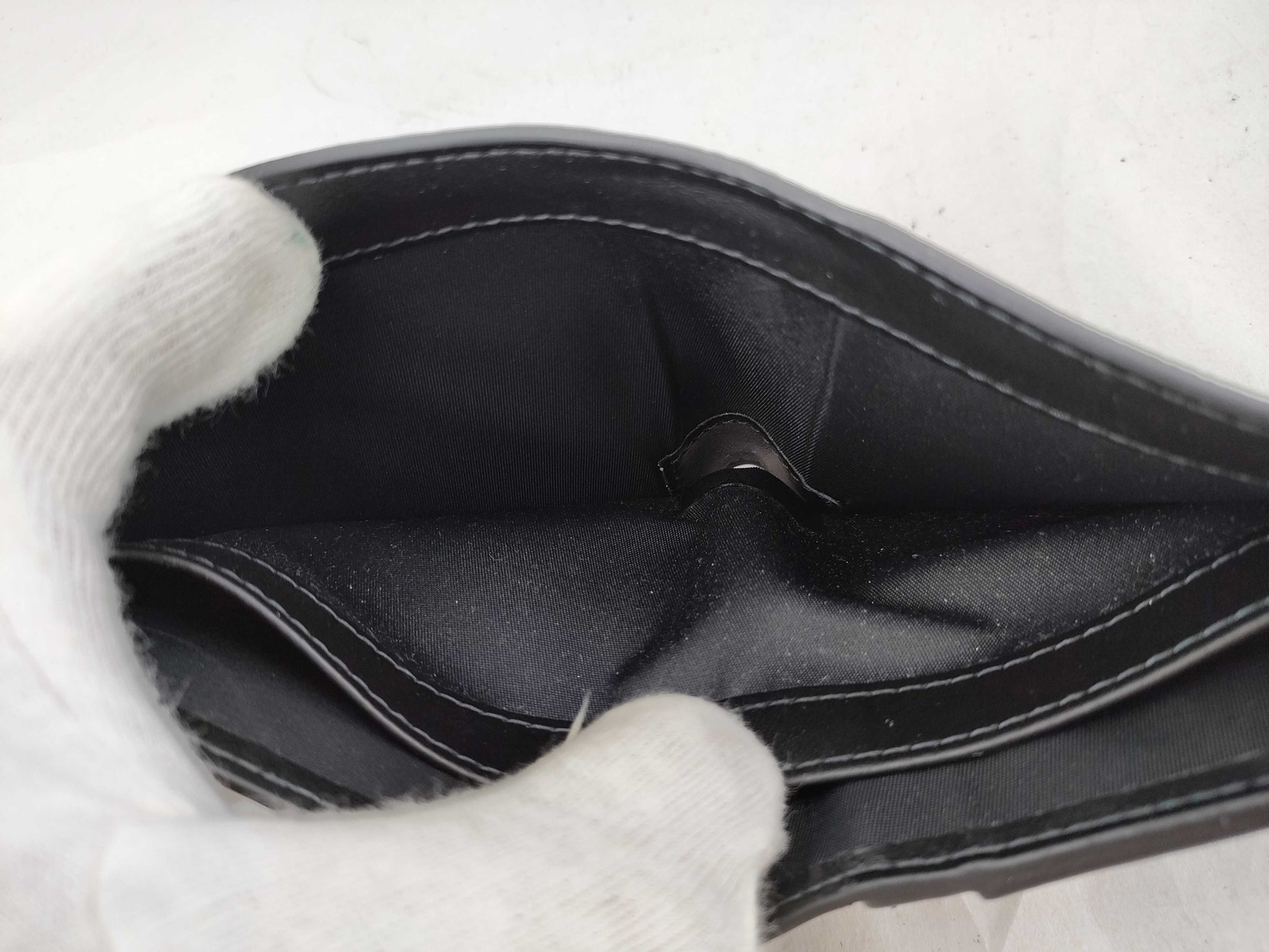 BURBERRY Folding Wallet
