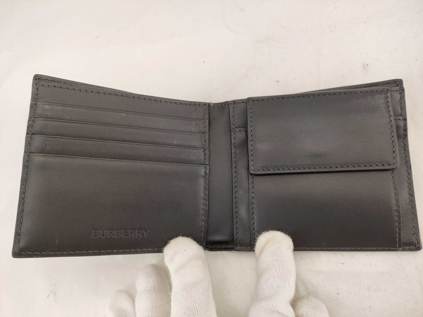 BURBERRY Folding Wallet