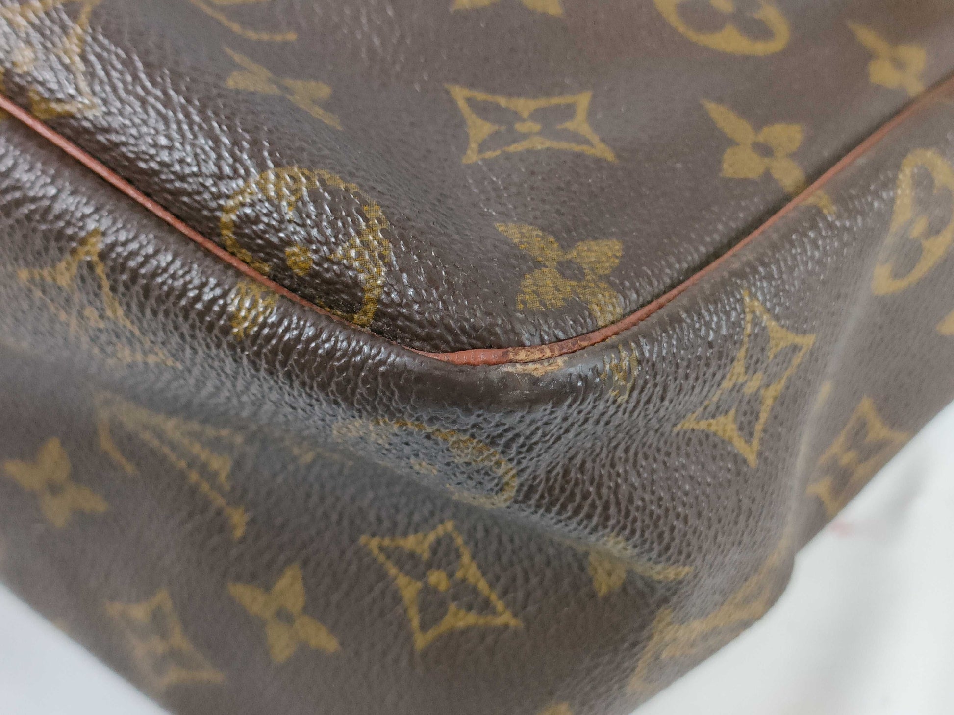 LOUIS VUITTON M40264 Monogram Old Danube Shoulder Bag