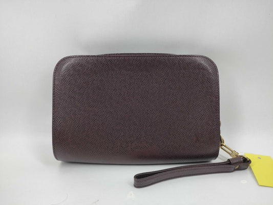 LOUIS VUITTON M30188 Taiga Baikal Second Bag